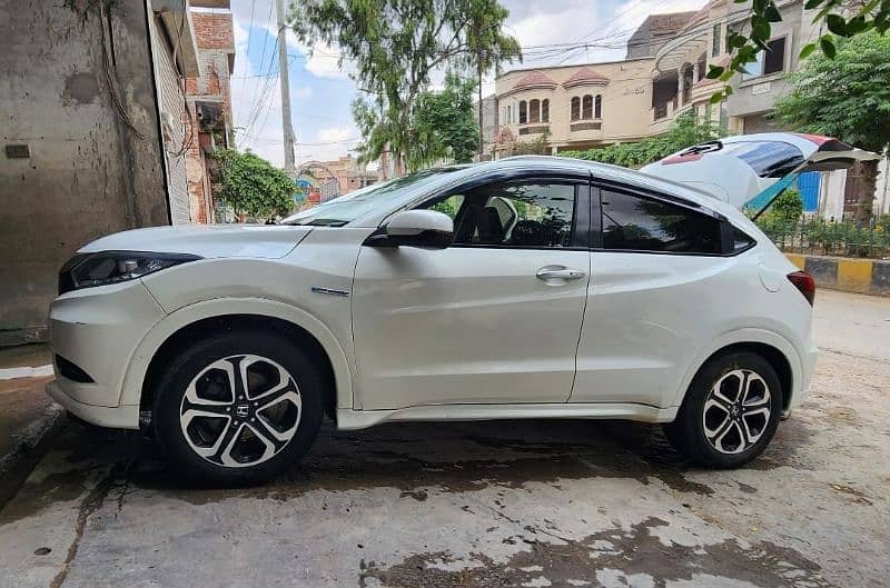 Honda Vezel 2015 4