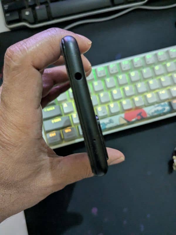Google pixel 4a5g (Offical PTA Approve) 3