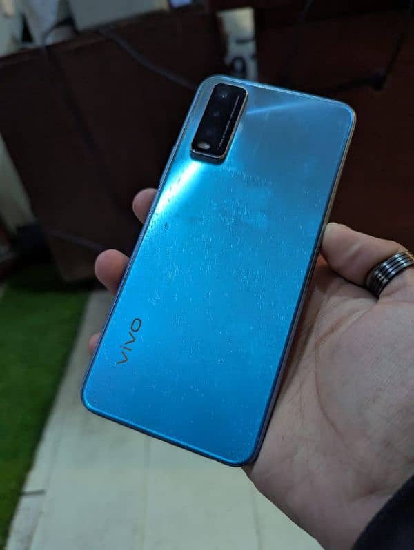 vivo y20s 4