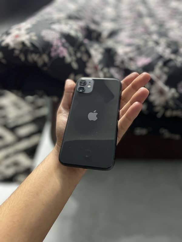 Iphone 11 64GB NON Pta Factory Unlock Box 0