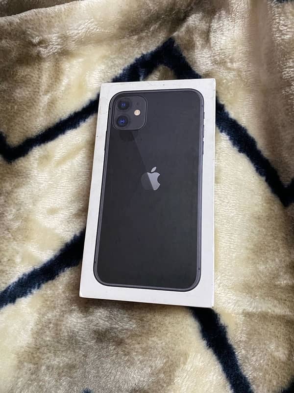 Iphone 11 64GB NON Pta Factory Unlock Box 1