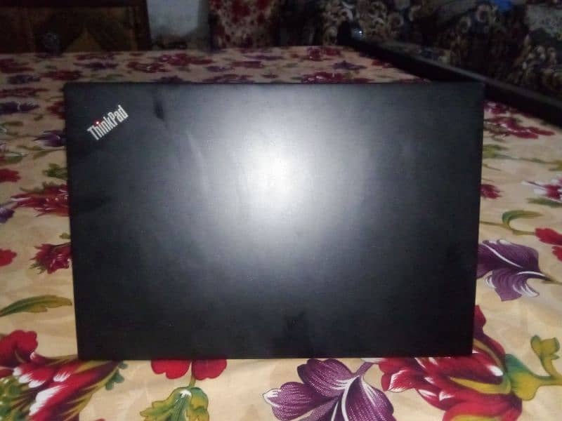 Lenovo Thinkpad t470s 8/256 SSD brand new 3