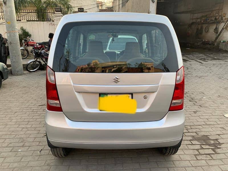 Suzuki Wagon R 2017 1