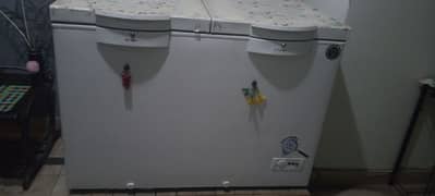 dowlance double door latest deep freezer like new