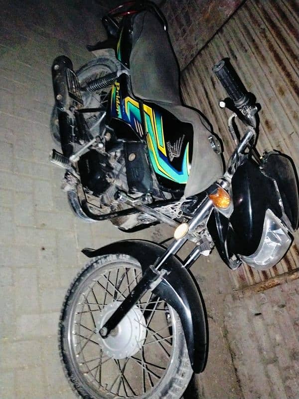 Honda Pridor 100cc 2022modeo 2