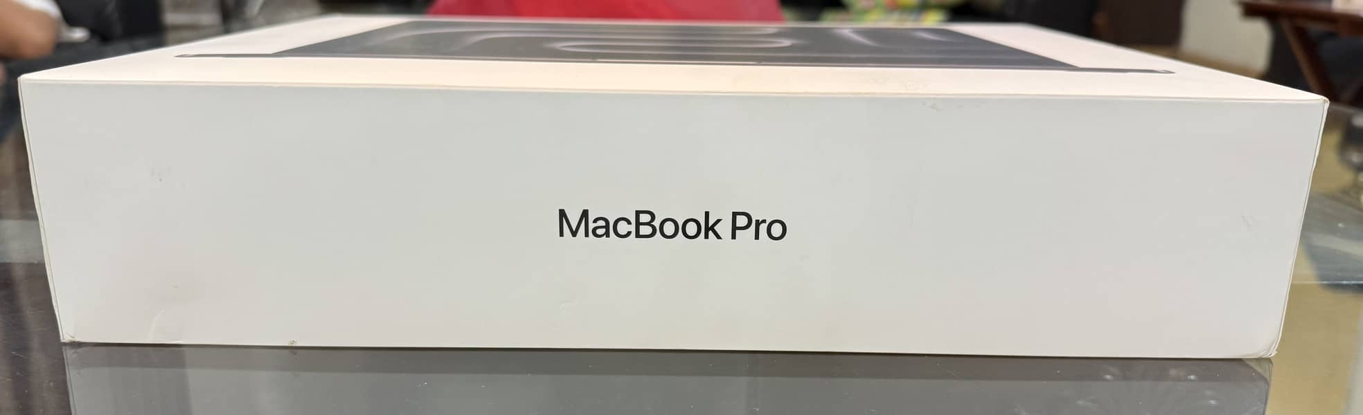 Apple MacBook Pro 1