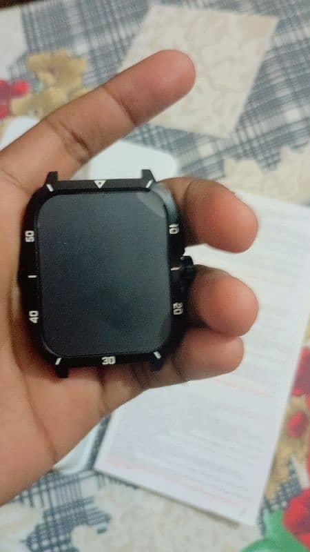 Smart watch (model GT2PRO) 3