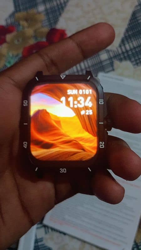 Smart watch (model GT2PRO) 4