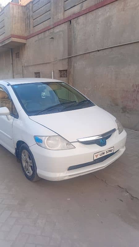 Honda City White 2004 Exchange Or Sell 2