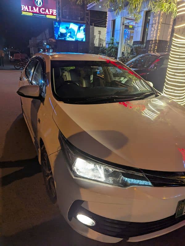 Toyota Corolla Altis 2018 4