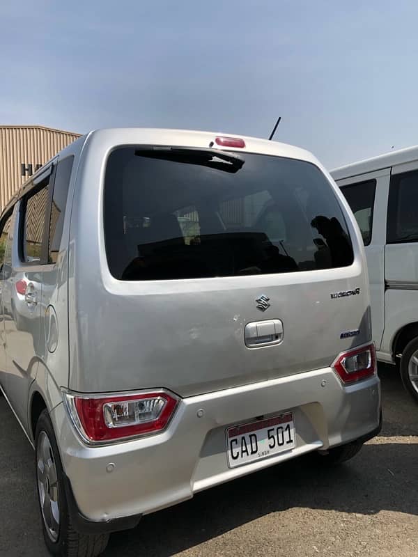 Suzuki Wagon R 2021 11