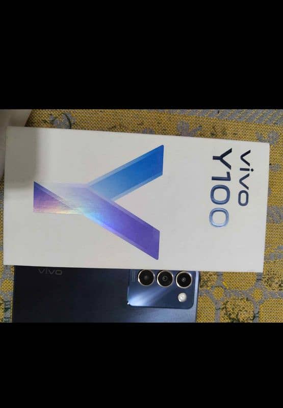 vivo y 100 8+8 256 full box 10/10 condition Dual approved 03000122986 1