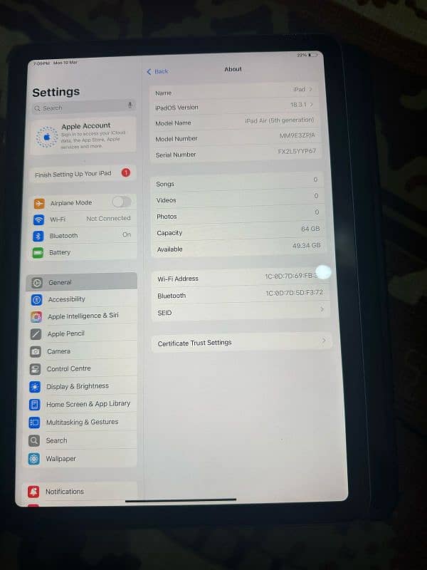 Ipad Air 5th generation M1 11 inch 64 gb 4