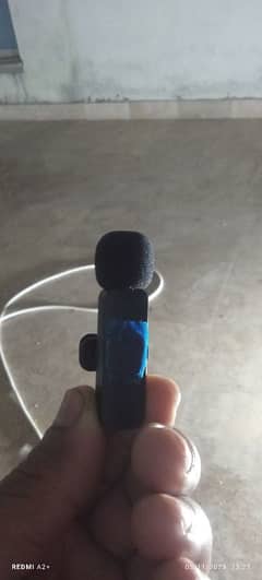 Wireless microphone