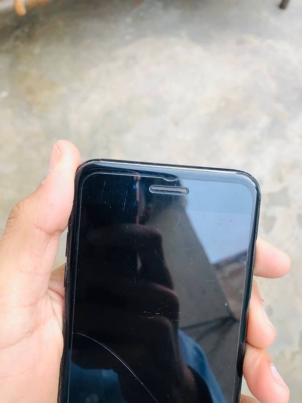 iPhone 7+, 128 Gb 1