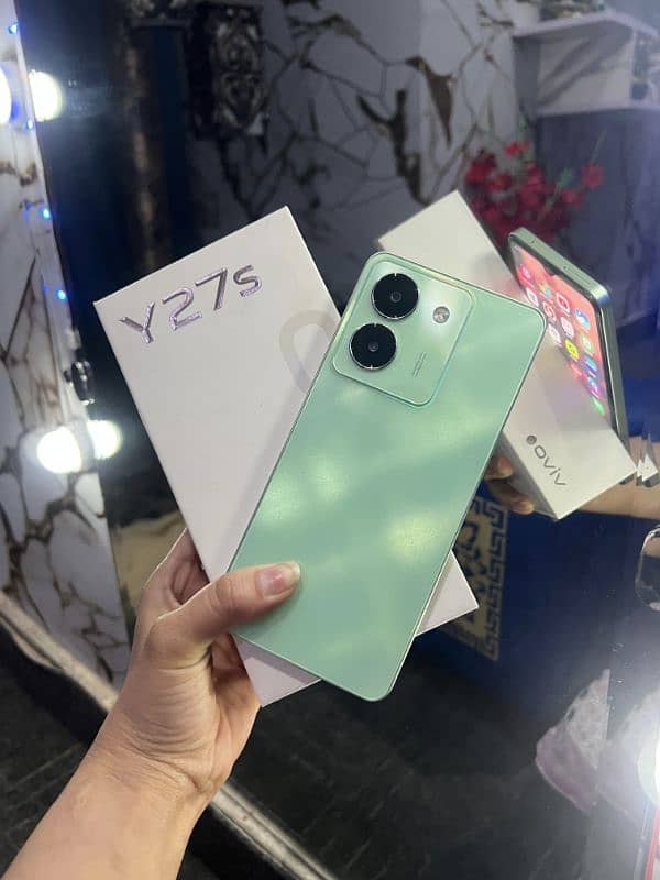 Vivo Y27s 0