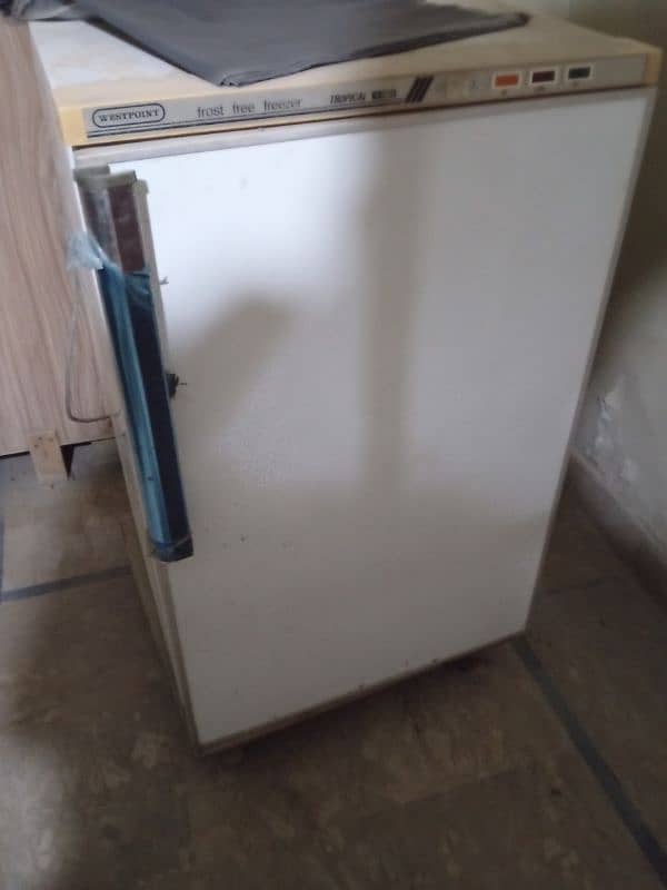 deep freezer and fridge (both) are available of national original 0