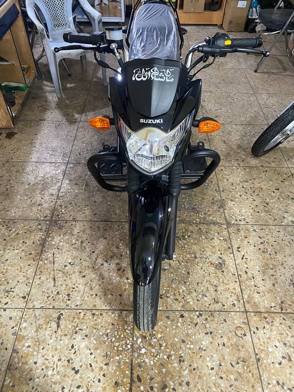 SUZUKI GR 150 2025 MODEL FULL OPTION ONLY 289 Km Drive TUBELESS TYRES 2