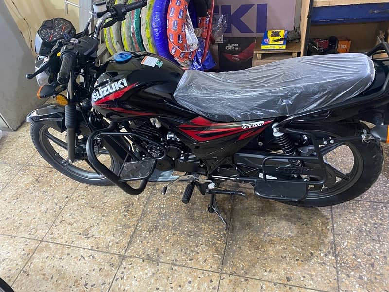 SUZUKI GR 150 2025 MODEL FULL OPTION ONLY 289 Km Drive TUBELESS TYRES 8