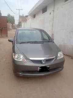 Honda City IDSI 2004 (urgent for sale)