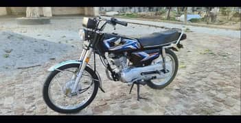 Honda 125 black Urgent sale only call:0348 4948134