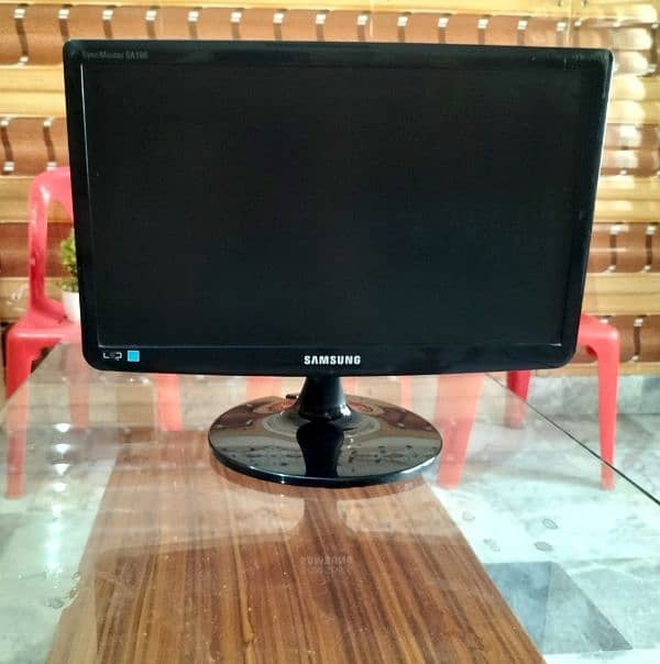 Computer Hp DC 8300 i5, 3rd Generation, With Samsung Led 21 Inch, Sale 1