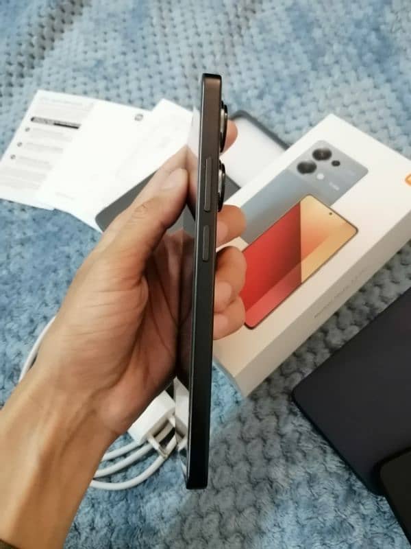 Redmi Note 13 Pro (4G) 12GB+512GB 1