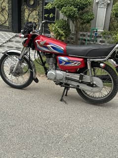 Honda 125 2022 contact 03244200566