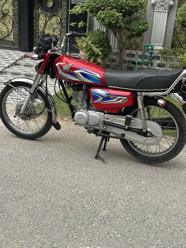 Honda 125 2022 contact 03244200566 0