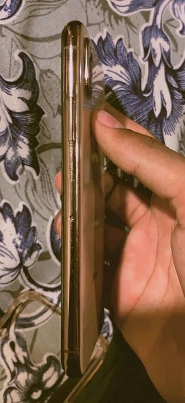 i phone xs non pta golden colour 1