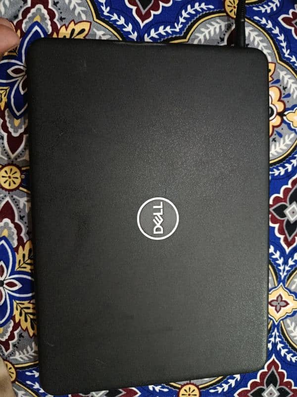 DELL LATITUDE I3 5TH GENERATION BRAND NEW  LAPTOP AND 90.0W CHARGER 0