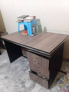 Office table and chair