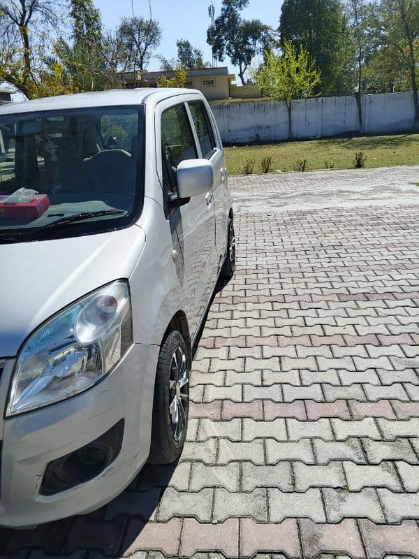 Suzuki Wagon R 2018 1