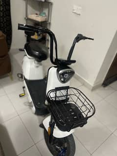 metro Scooty