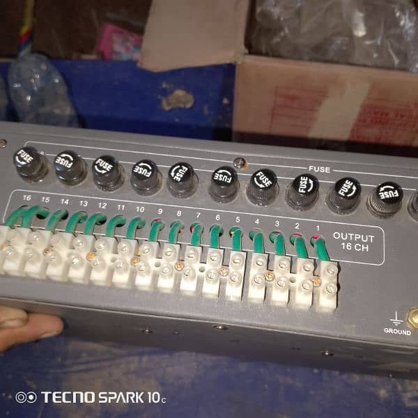 DMX LIGHT CONTROLLER URGENT FOR SALE 1