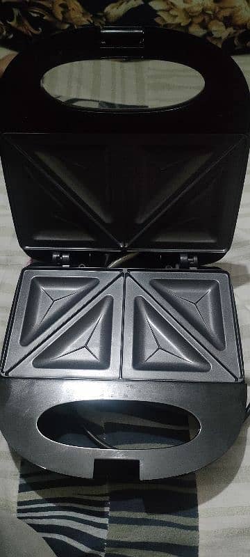 non stick sandwich maker 1