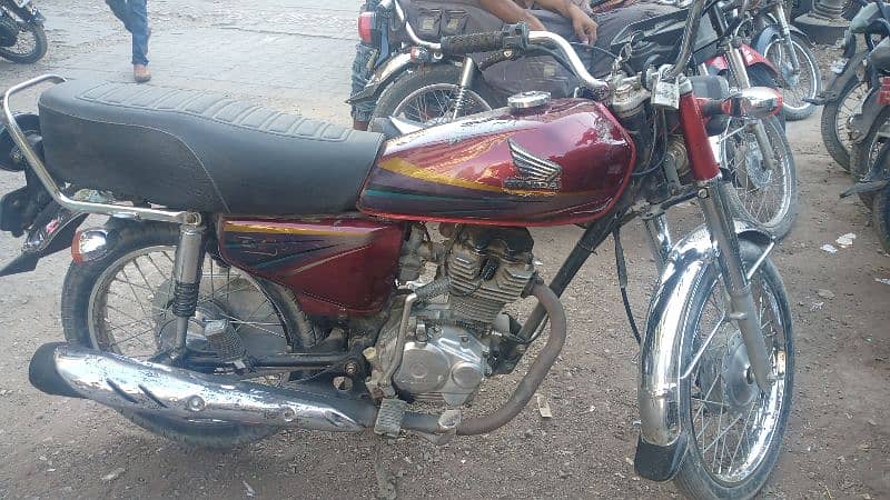 Honda 125cc bike 16