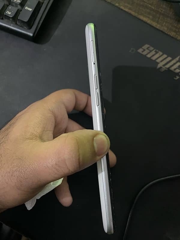 Realme 6i 4/128GB PTA APPROVED 1