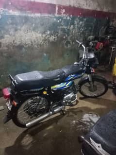 Super star 70 cc bike or bike mein koi kam nai hai sirf 730 km use