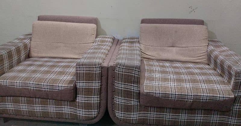 7 seater sofa set goodcondition 0