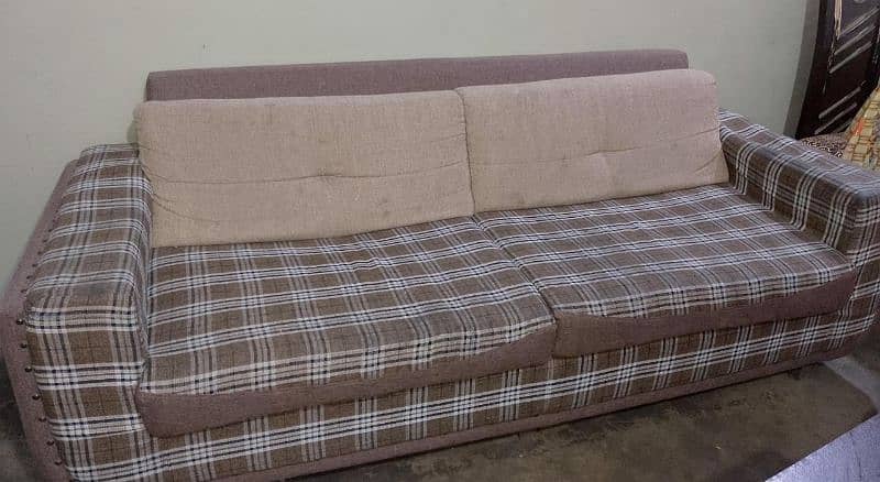 7 seater sofa set goodcondition 1