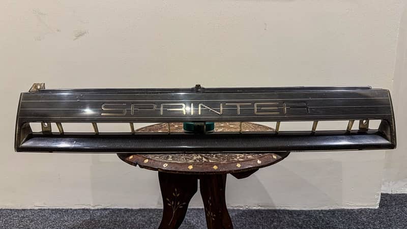 Toyota Sprinter 1986 Front OEM grill with orginal sprinter logo 0