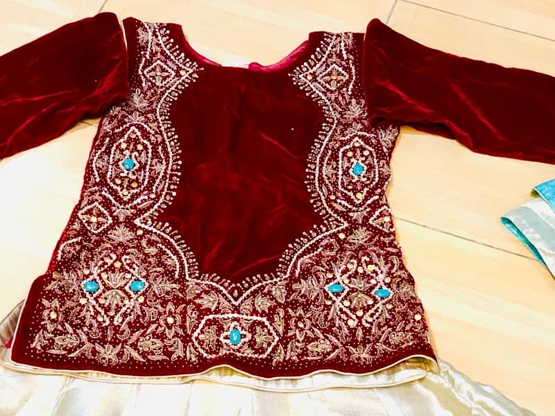 Mendhi dress for girls 2