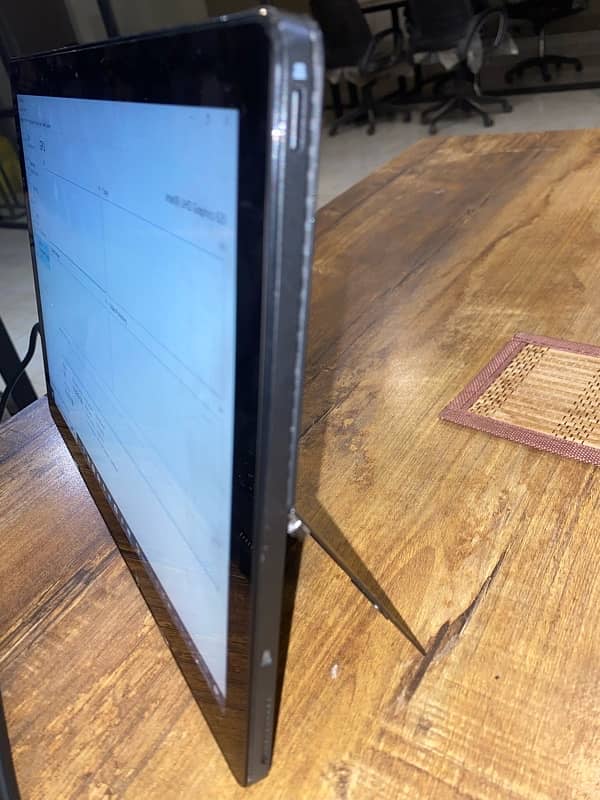 Dell Latitude 5290 2in1 Core i5 8 Gen 8GB, 256GB SSD, IPS Touch Screen 12