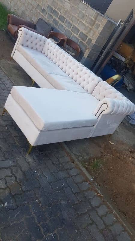 sofa repair and poshish service 5