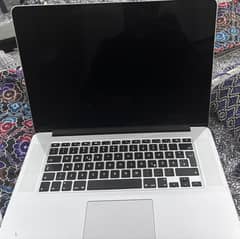 macbook pro 2015 15 inch display