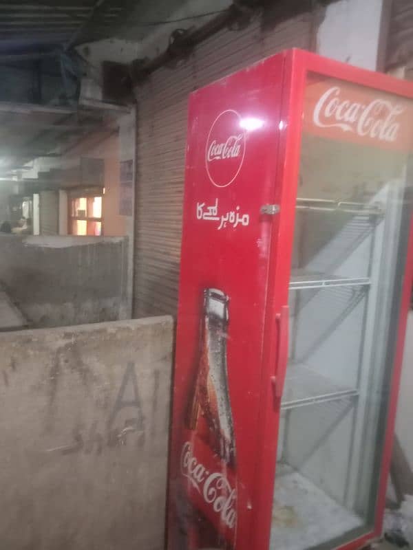 coke fridge 4