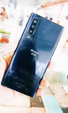 DOCOMO F52A 5g mobile. . . . . . . very lush condition Non PTA ha .