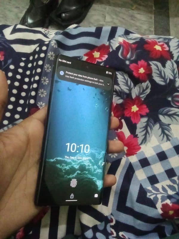 DOCOMO F52A 5g mobile. . . . . . . very lush condition Non PTA ha . 1