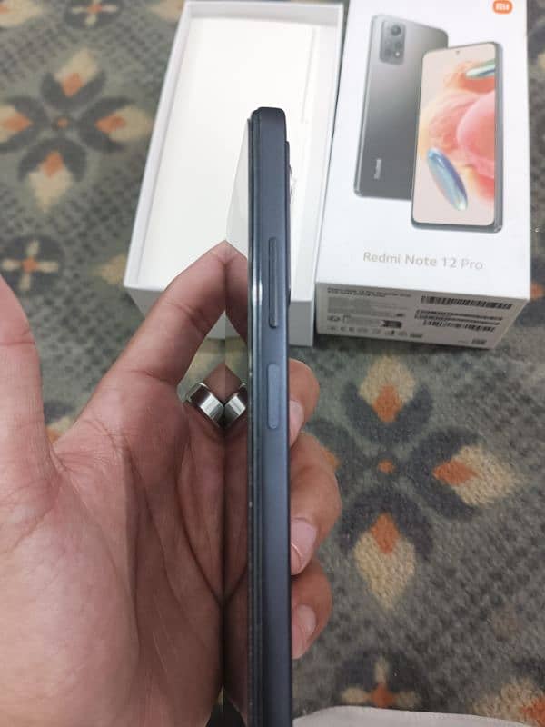 Redmi Note 12 pro 16+256 in excellent condition with accessories 3